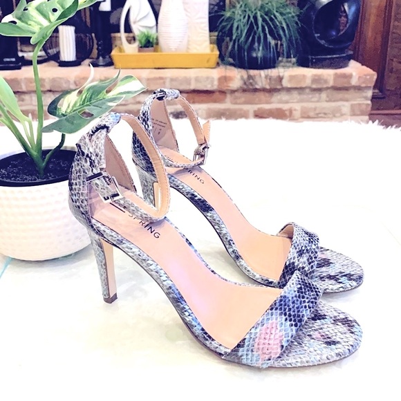 Snakeskin Print Ankle Strap Sandals - Picture 2 of 8